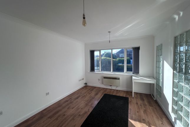 163, Birmingham photo 3