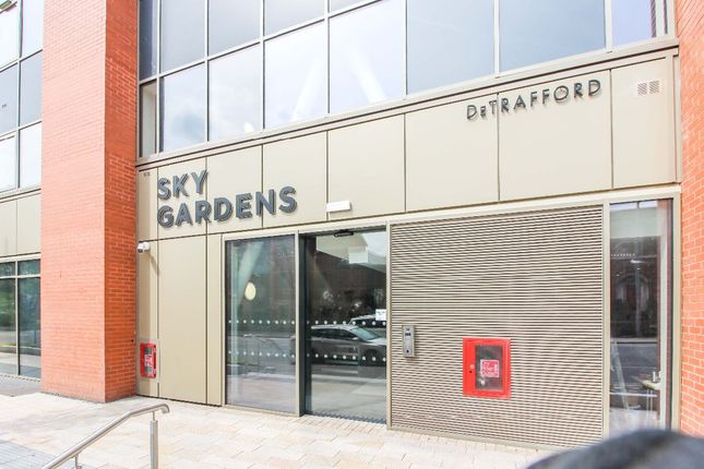 Flat for sale in Sky Gardens, Spinners Way, Castlefield, Manchester