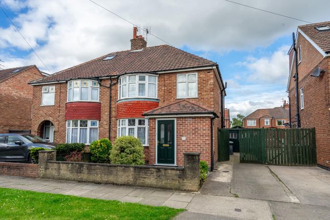 Thumbnail Semi-detached house for sale in Penyghent Avenue, York