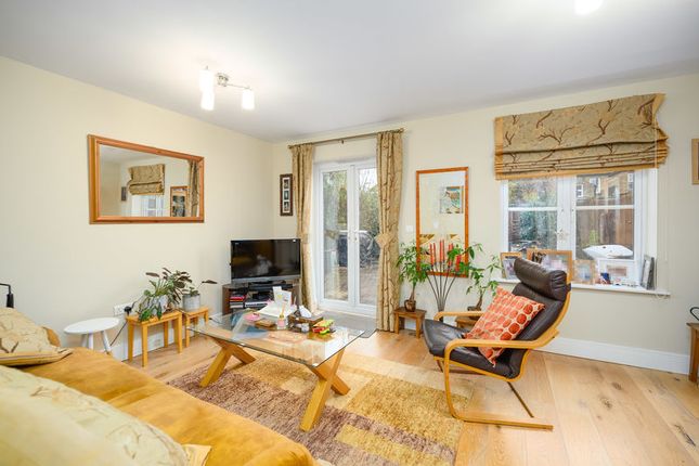 1, Kings Gate, Addlestone photo 3