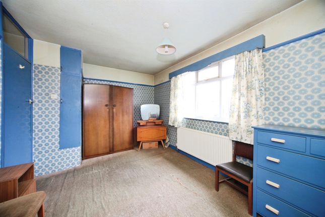 Hazelwood Close, Luton photo 4