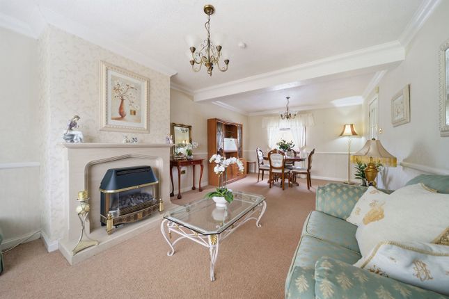 51, Norwood Avenue, Bonnybridge photo 3