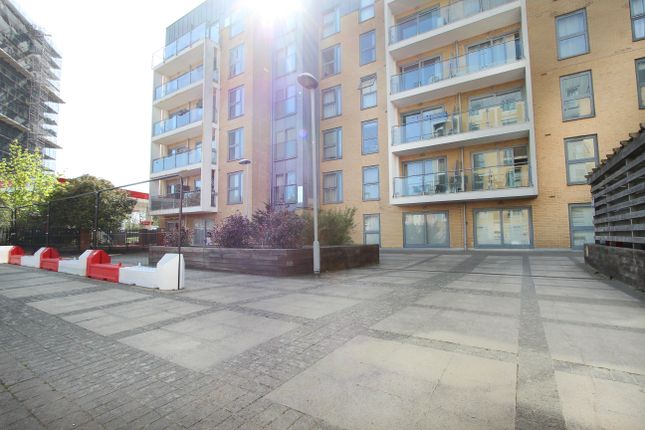 218 Monument Court, Woolners Way, Stevenage photo 2