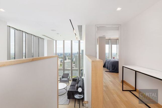 Flat to rent in Manhattan Loft Gardens, 20 International Way, London