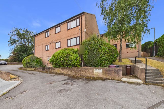 1-bed flat on 48, Burns Drive, Dronfield, £125,000