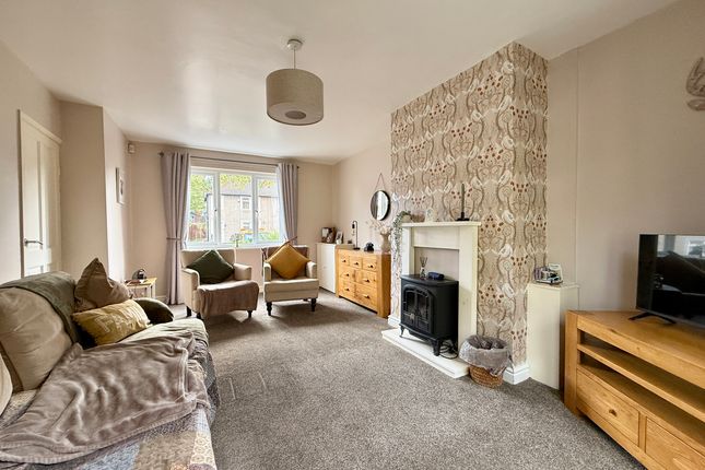 54 Waterton Road, Wakefield photo 4