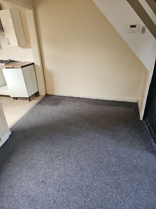 32 Borough Road, St. Helens photo 5
