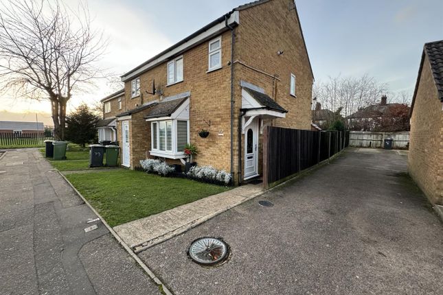 72, Eaglesthorpe, Peterborough photo 2