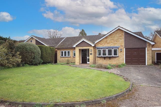 Bungalow for sale in Applewood Close, Harpenden