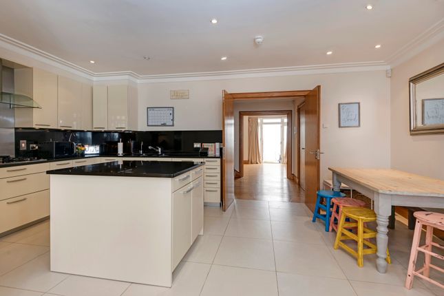 Detached house to rent in Acacia Road, St John's Wood, London