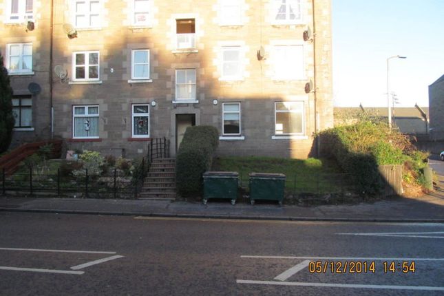 Flat to rent in Dens Road, Dundee