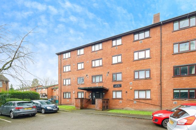 Flat for sale in Olivia Court, Asgard Drive, Salford, Greater Manchester