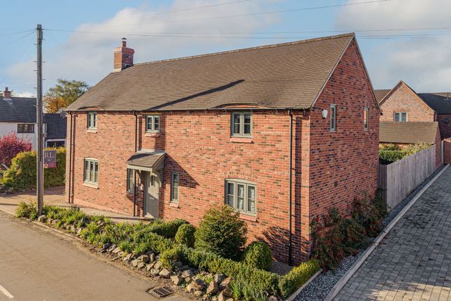 4-bed detached on Main Street, Nuneaton, £600,000
