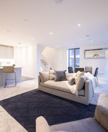 Flat for sale in Local Crescent, Salford