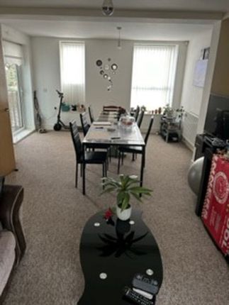 Flat for sale in Muirhead Avenue, Liverpool