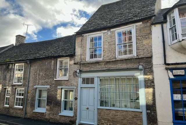 Thumbnail Flat to rent in London Street, Fairford
