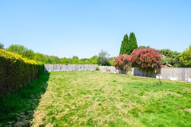 30, Southdene, Sevenoaks photo 2