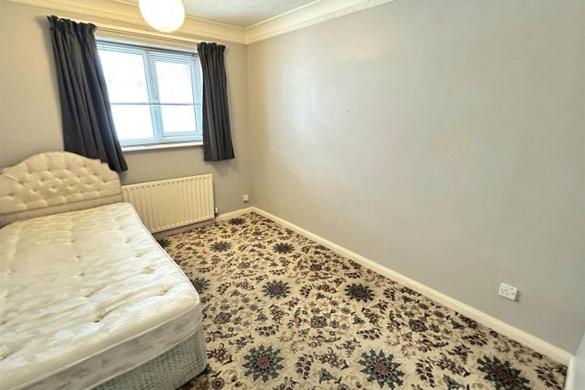 32, Drake Head Lane, Doncaster photo 5