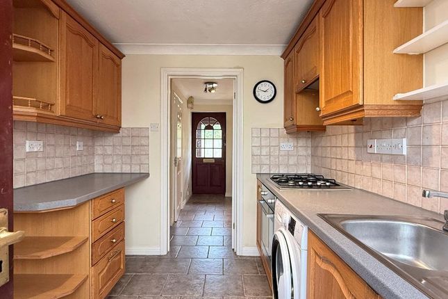 5, Church Farm Walk, Upper Beeding photo 2