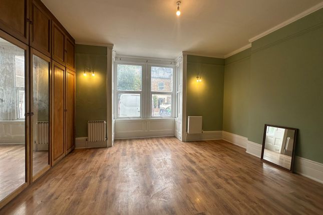 19a Acton Lane, London photo 2