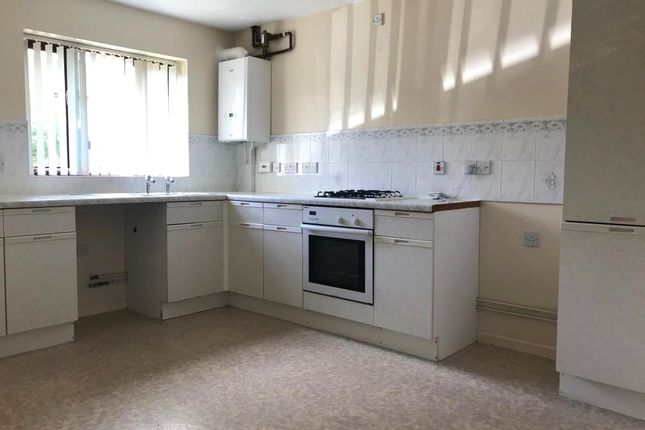 64, Bicester photo 2