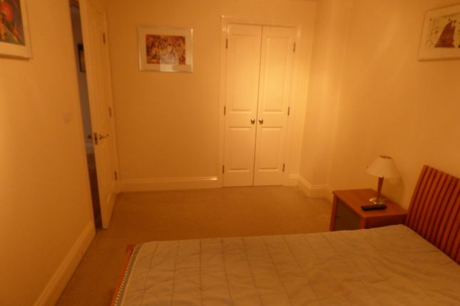 Flat to rent in College Street, Nottingham