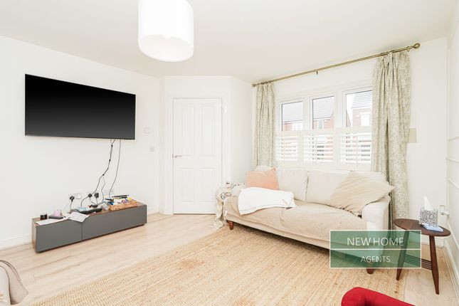 10, Havering Court, Consett photo 4