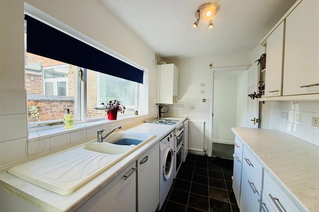 17, Place Road, Altrincham photo 3