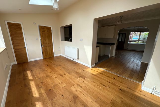12 Flatford Close, Stowmarket photo 4