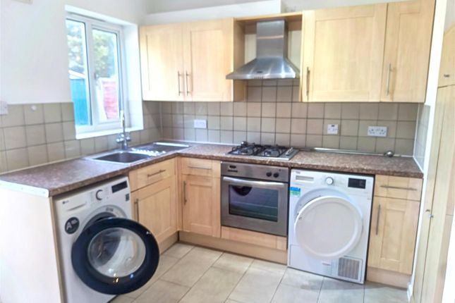 114A, Weald Lane, Harrow photo 2