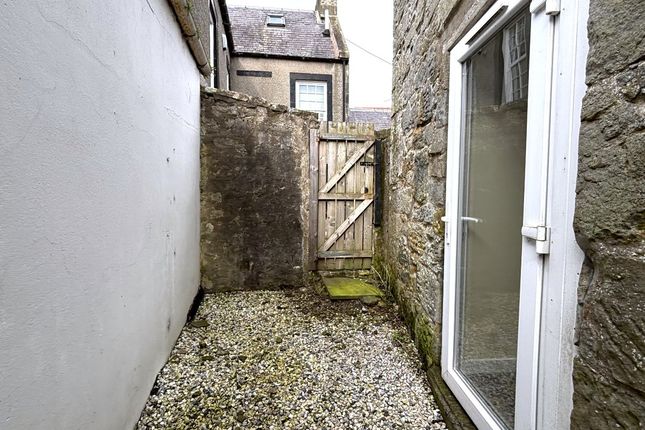 1 Montgomery Street, Kinross photo 4