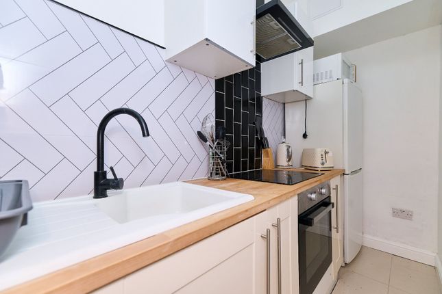 GFL,, 13 Fraser Street, Aberdeen photo 4