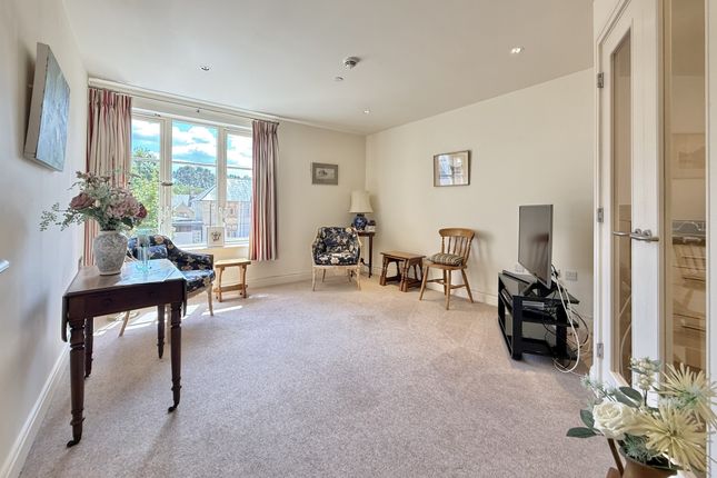 63 Garnier Drive, Bishopstoke Park, Eastleigh photo 4