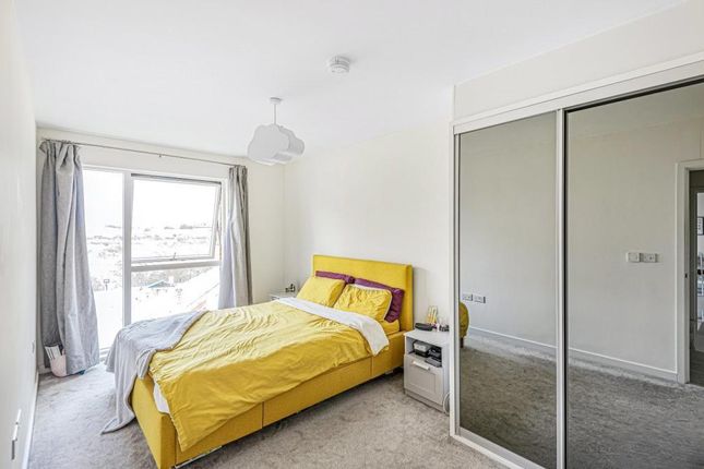 Flat 24, Chrome Apartments, Hargrave Drive, Harrow photo 3