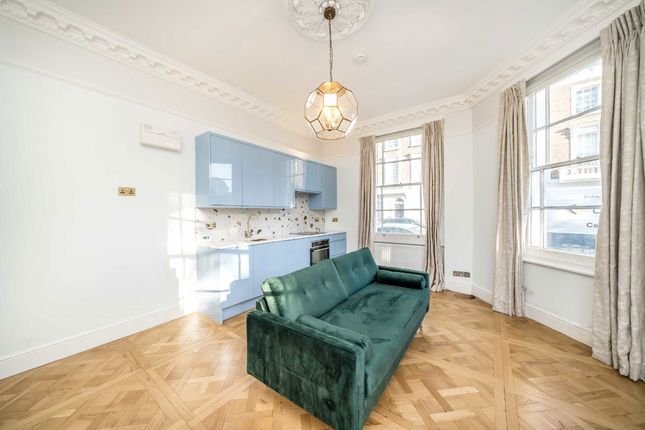 Flat 2, 180, Cambridge Street, London photo 2