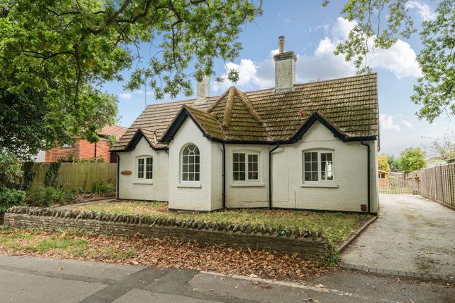3-bed house on 72, Lymington Road, Christchurch, £550,000