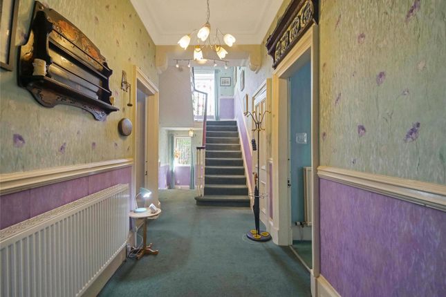 16, Greenlees Road, Glasgow photo 2