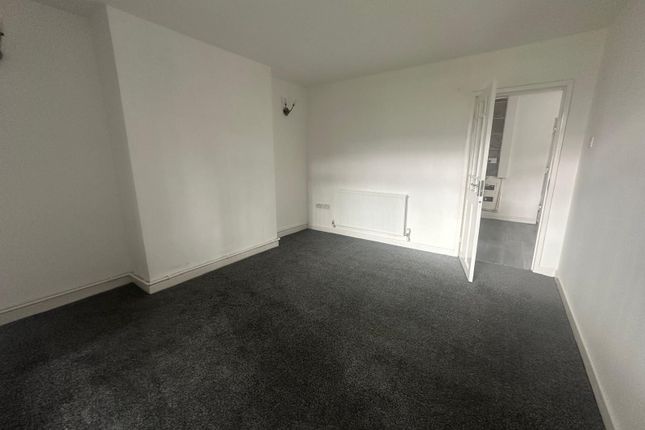 5 Wesson Road, Wednesbury photo 3