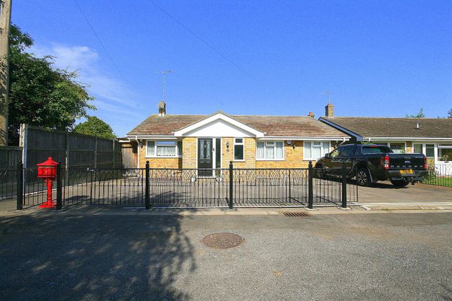 Detached bungalow for sale in Grange Road, Pitstone, Buckinghamshire
