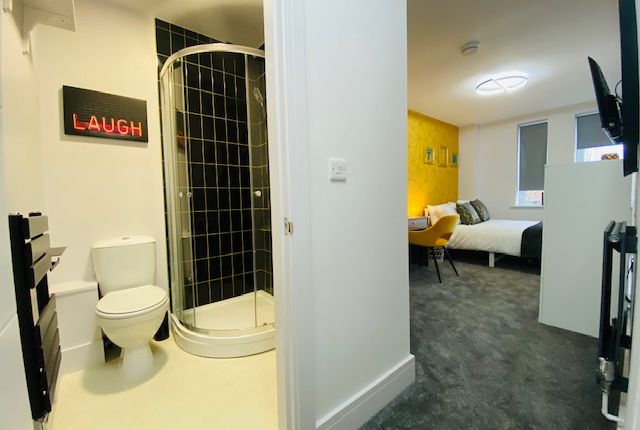 Room 3 - Double Ensuite