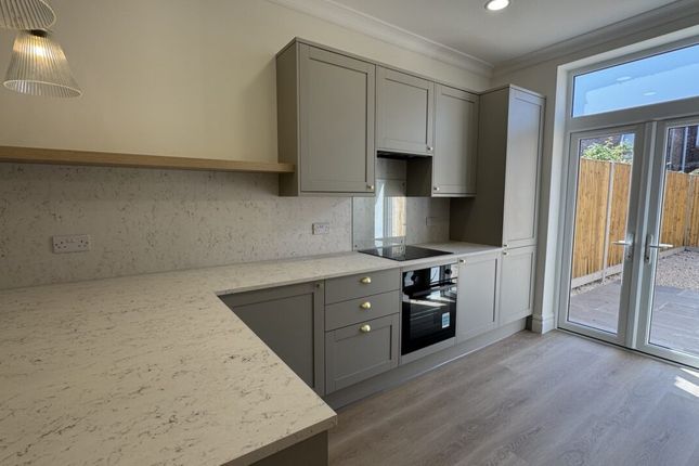 73, Monmouth Road, Portsmouth photo 5