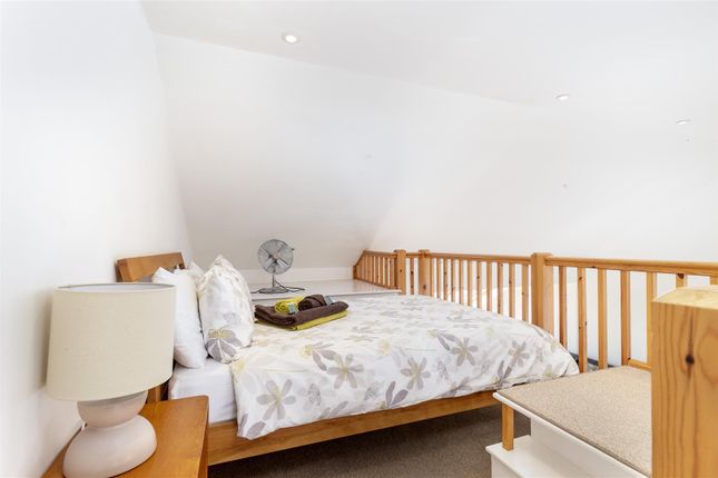 Town house for sale in Embankment Road, St. Helens, Ryde