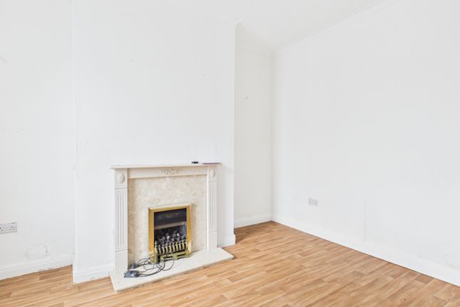 415, Cheetham Hill Road, Dukinfield photo 4