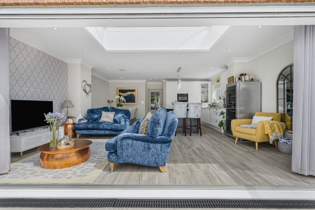 Pennyhill, 26a, Green Lane, Hersham photo 2