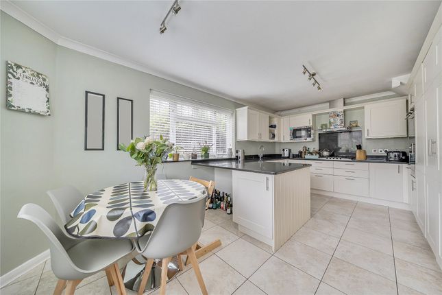 29, Orchard Way, Surrey photo 2