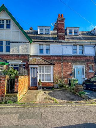 Thumbnail Cottage for sale in Silver Road, Burnham-On-Crouch