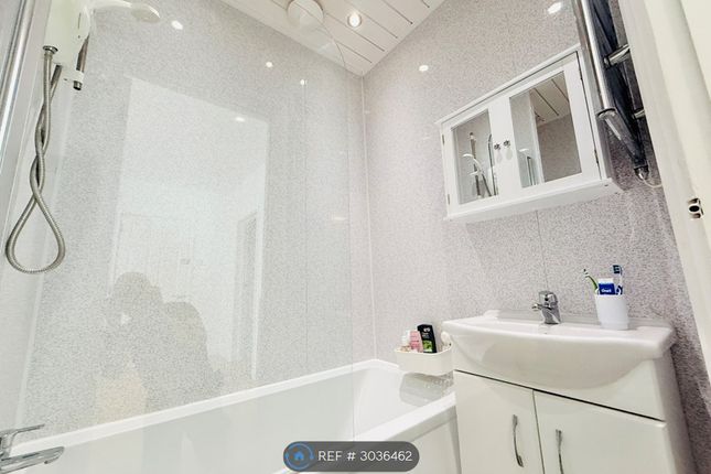 Apartment, Cheltenham Place, Newquay photo 3