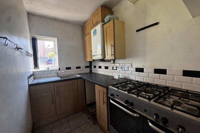 172, Bakewell Road, MATLOCK photo 2
