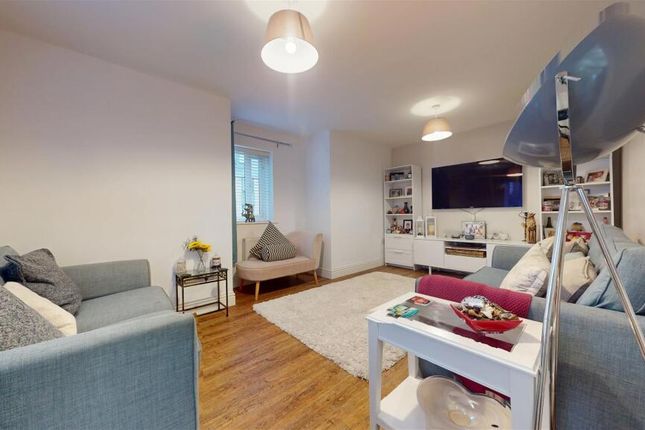 1, Penning Close, Milton Keynes photo 3