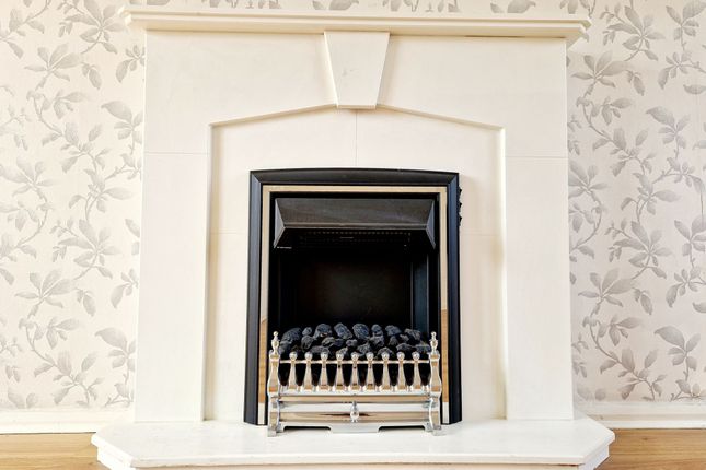 12 Dalebeck Walk, Manchester photo 3